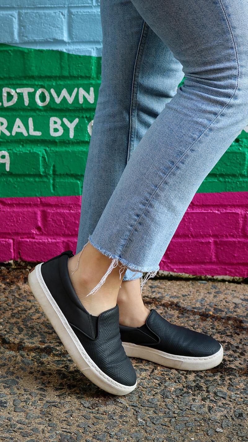 The BEST Shoes for a Trip to Europe | Best shoes for travel | Katie Actually