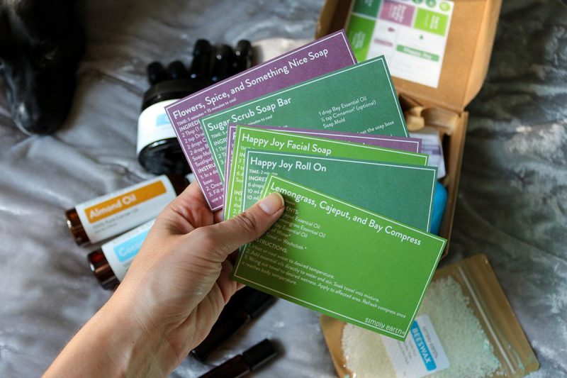 Simply Earth Essential Oils | Recipe Box Review | Katie Actually
