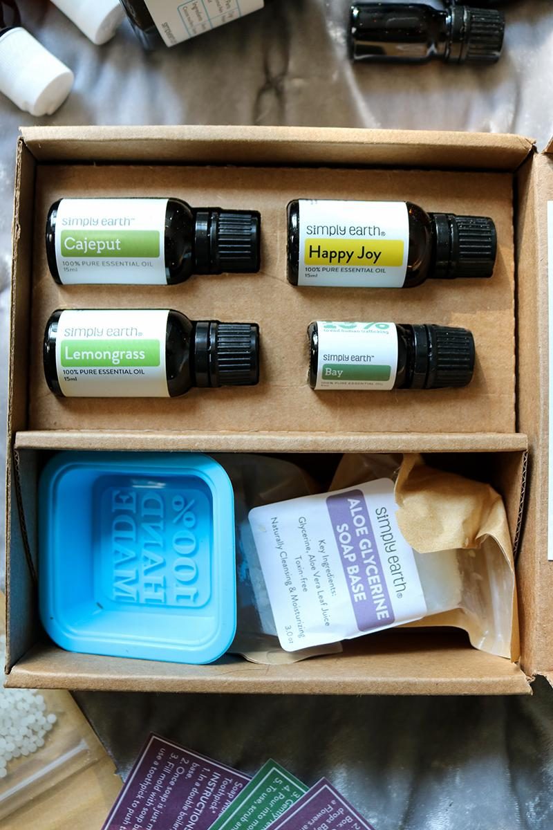 Simply Earth Essential Oils | Recipe Box Review | Katie Actually